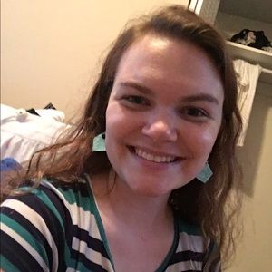 Meet your Posher, Meredith